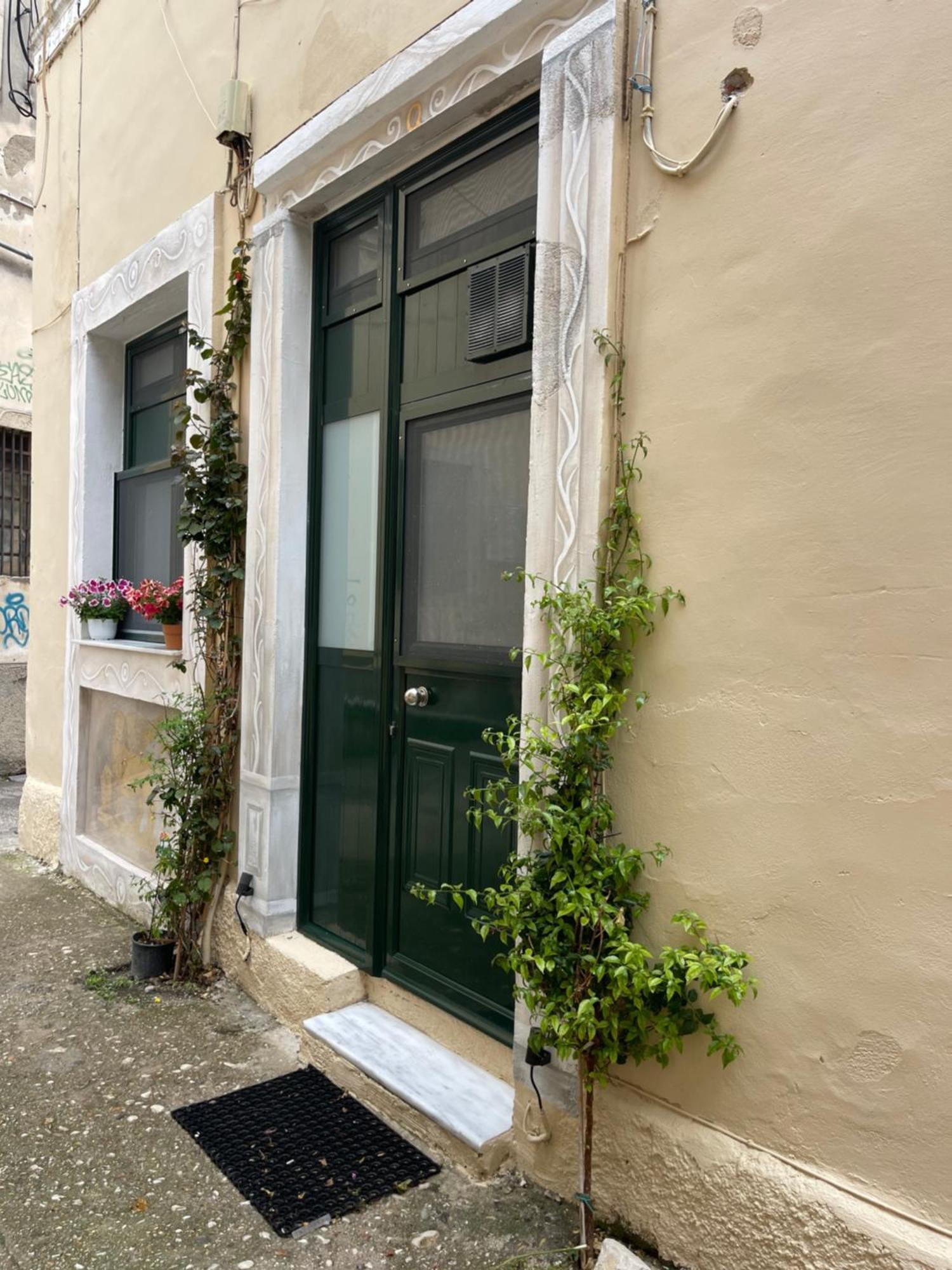 Q Rocco Apartments, Corfu Town Eksteriør bilde